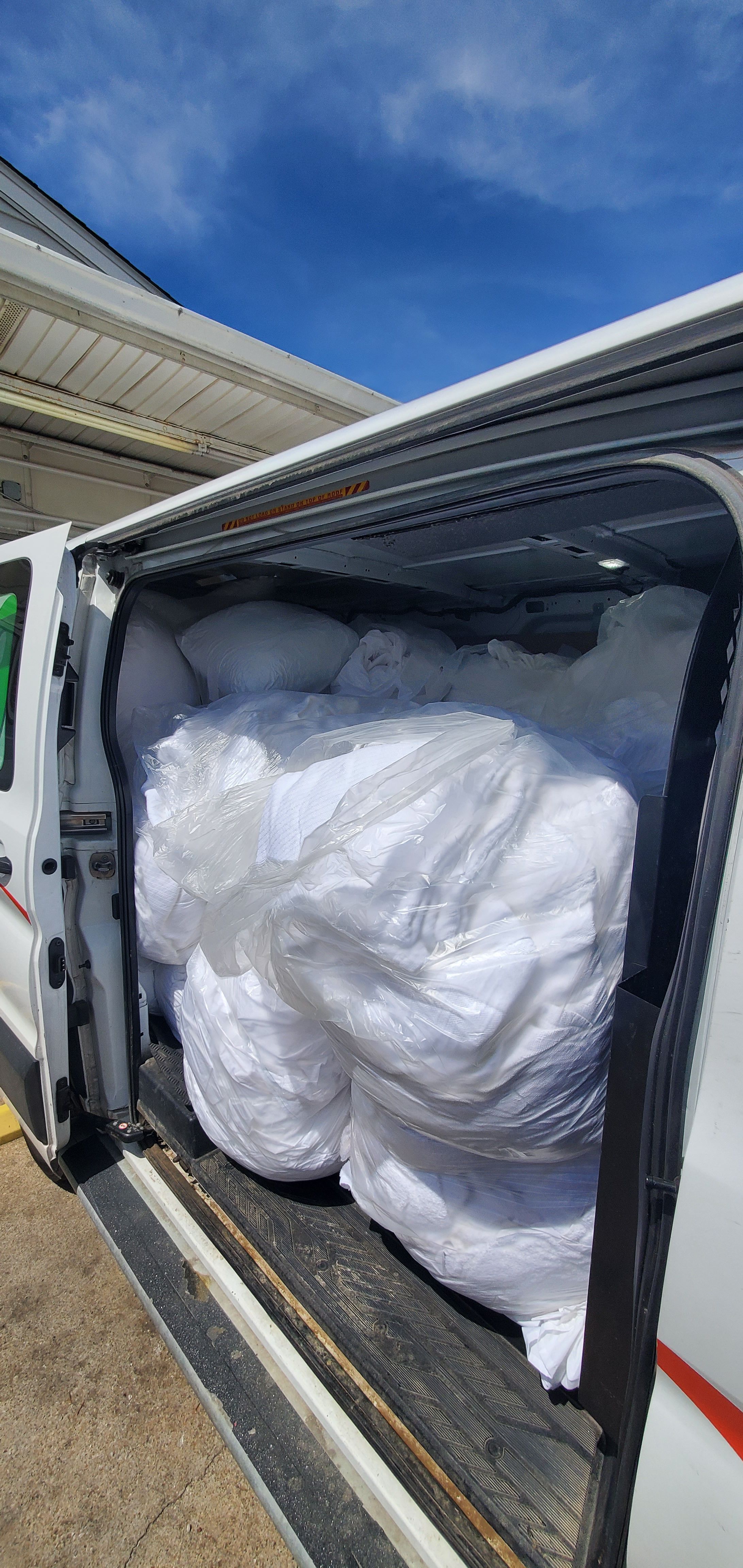 Gallery The Best Laundry Service near Cleveland, Ohio The Mat Laundromat