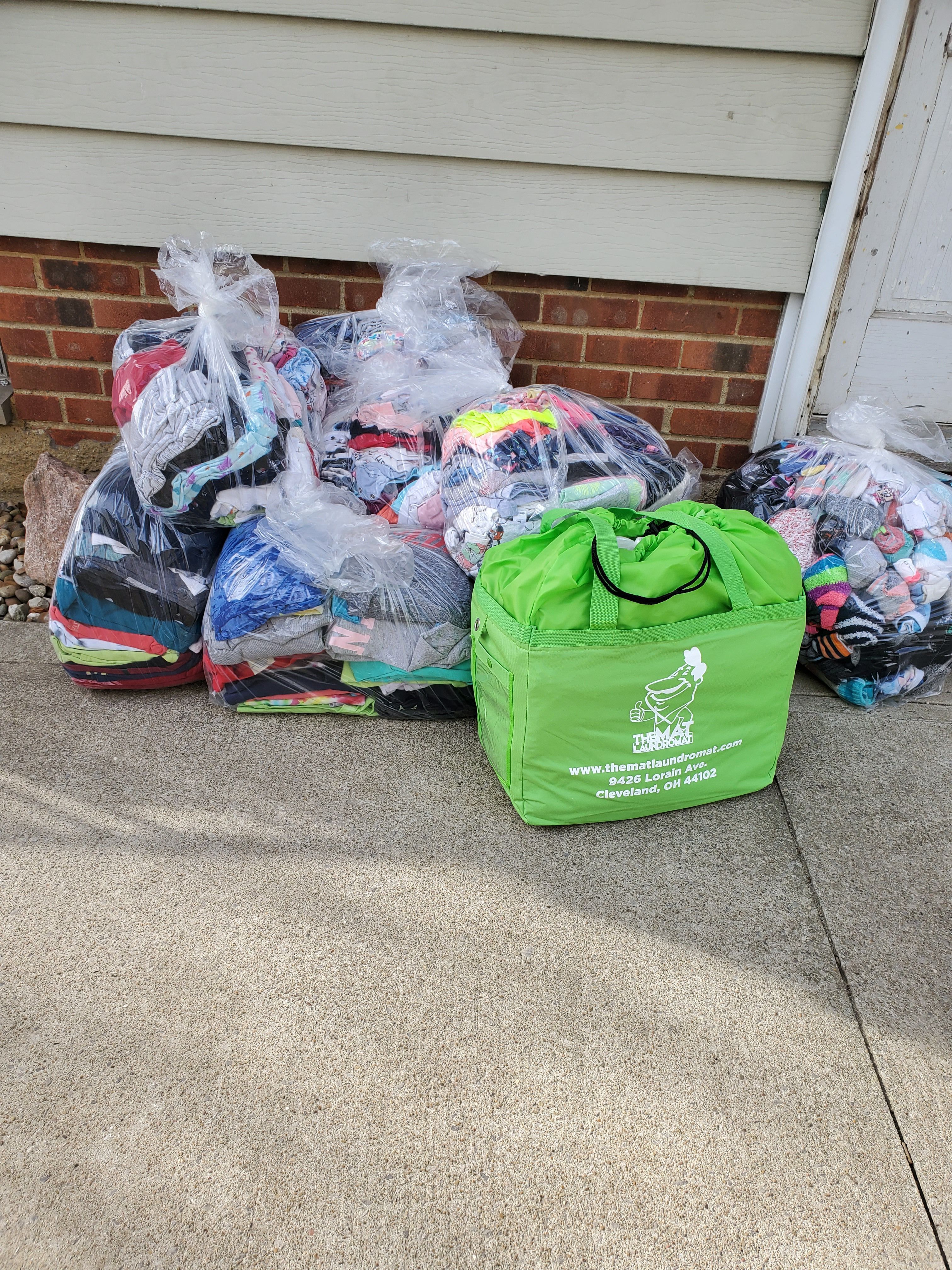 Gallery The Best Laundry Service near Cleveland, Ohio The Mat Laundromat